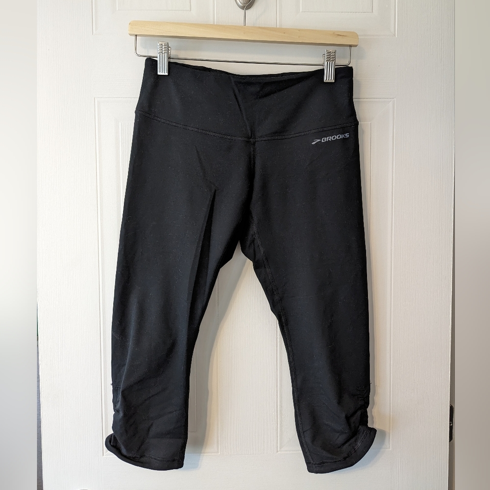 Brooks workout capris